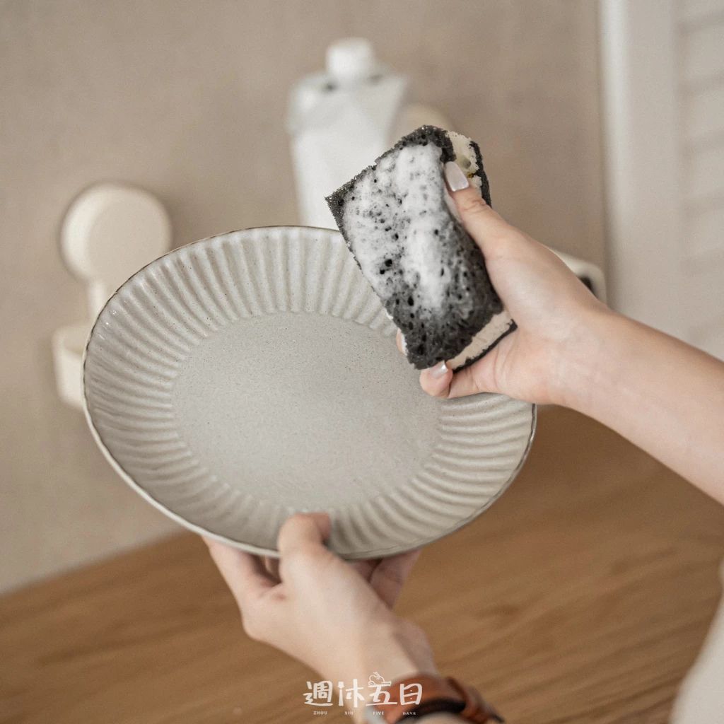 tw-11134211-7ra0r-mcuev692up6neb