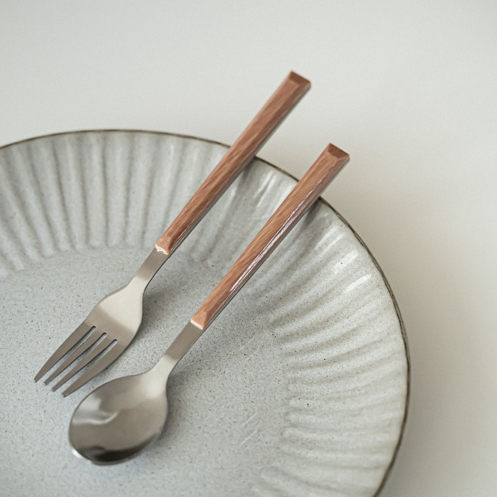 tw-11134207-7ra0k-mcucdwse2trzde