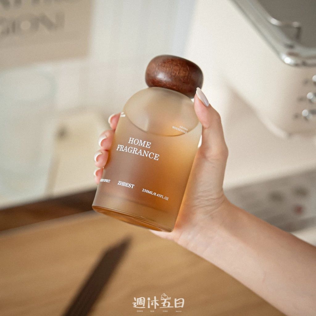 tw-11134211-7ra0m-mcuev691rdbz64