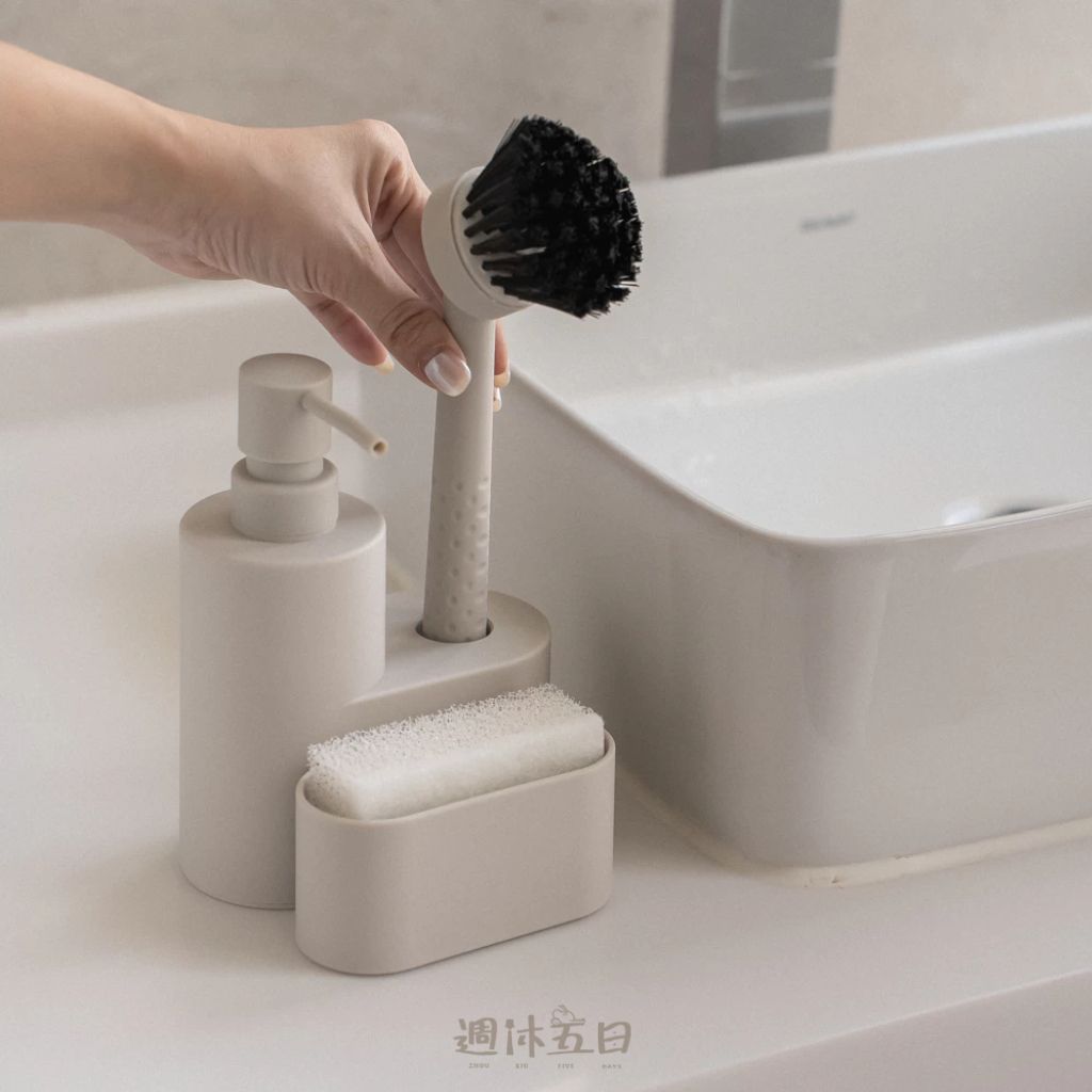 tw-11134211-81ztn-mdyxb0cbueivf6