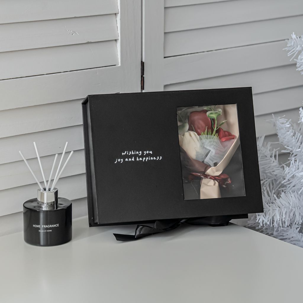 tw-11134207-81ztf-mgv10bkd64989f