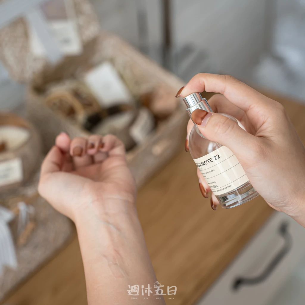 tw-11134211-81ztg-mgv1e4schxjic8