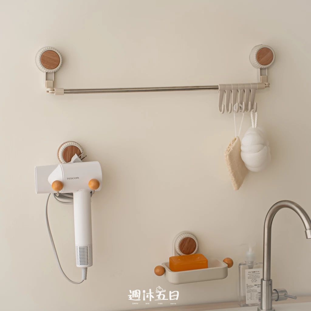 tw-11134211-820le-mkcpxt1p50qv46