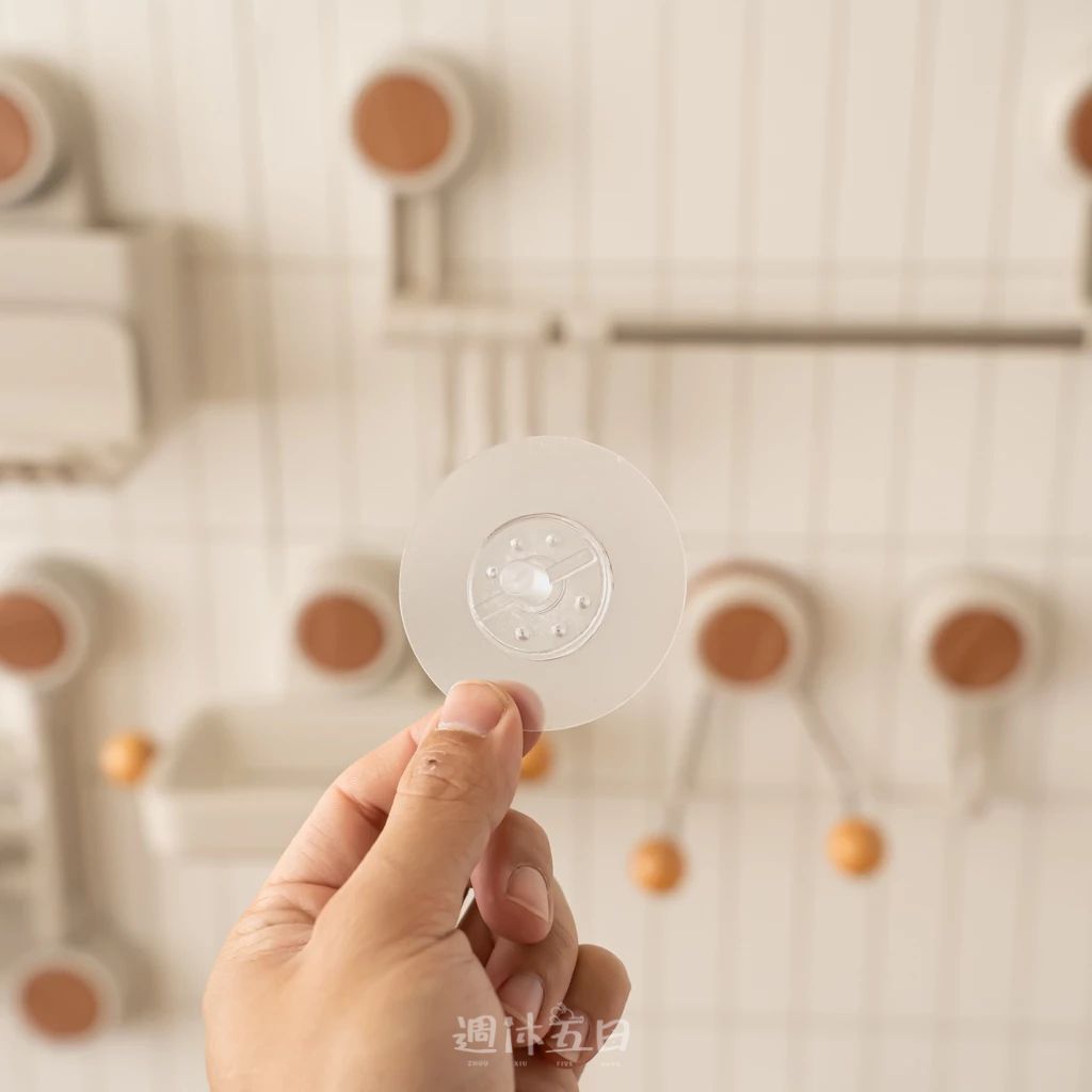 tw-11134211-820ld-mkkmykp4f3lye2