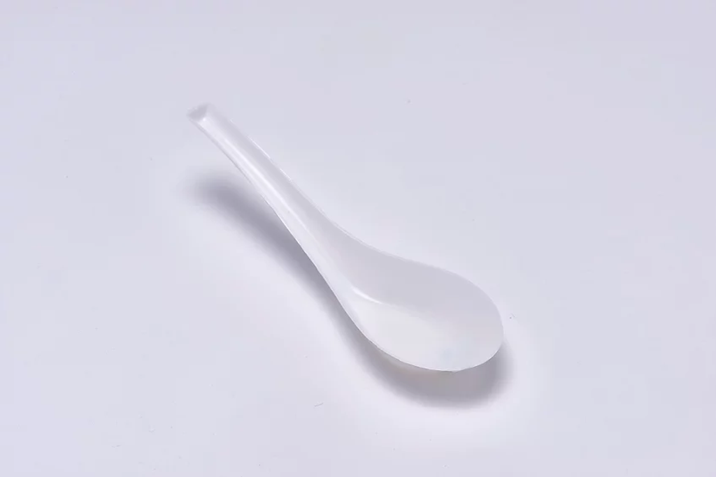 Plastic Big Soup Spoon Creamy White.jpg