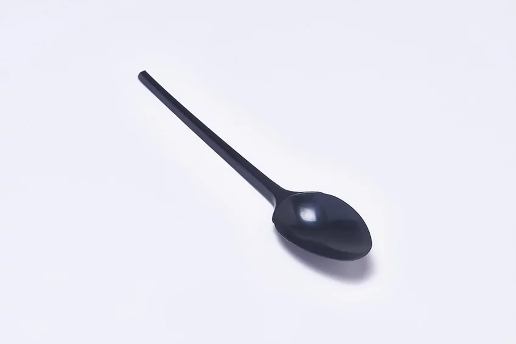 Plastic Spoon 6.5 Black.jpg