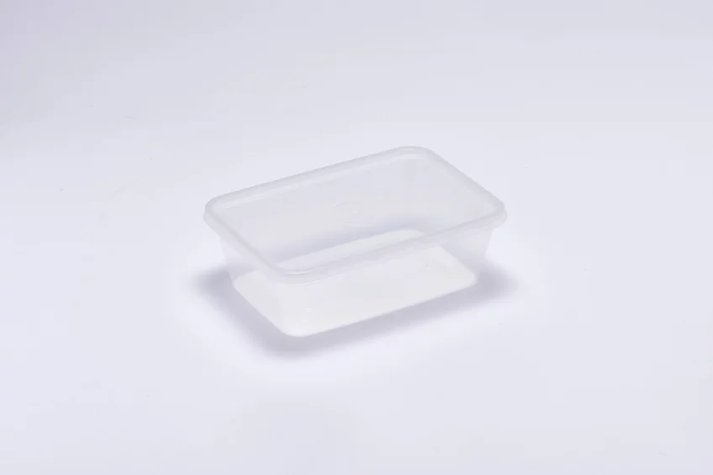 PP Clear Rectangular Container With Lid 750.jpg