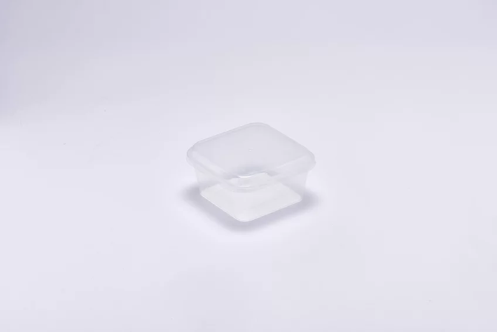 PP Square Container With Lid SQ450.jpg