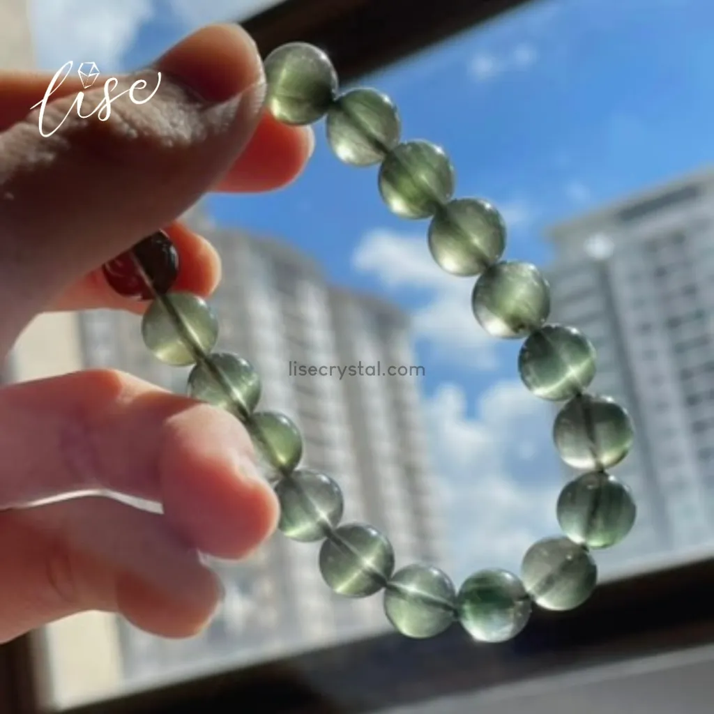 High Grade Green Rutilated Quartz  1 (3)