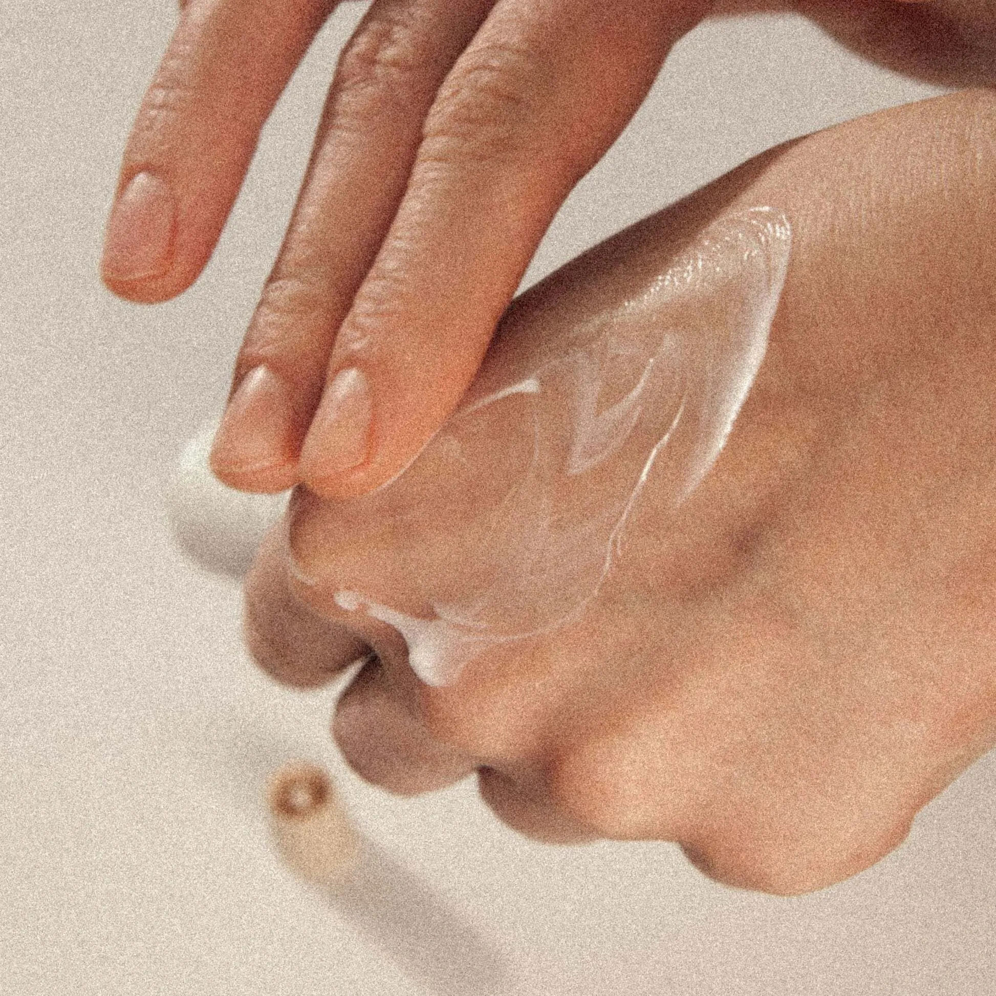 hand-cream-mysterious-east-775919