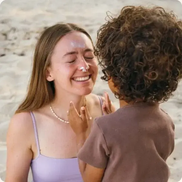 Baby-Kids-Natural-Mineral-Sunscreen-SPF-30-Mineral-reef-safe-sunscreens-3-600x600.jpg