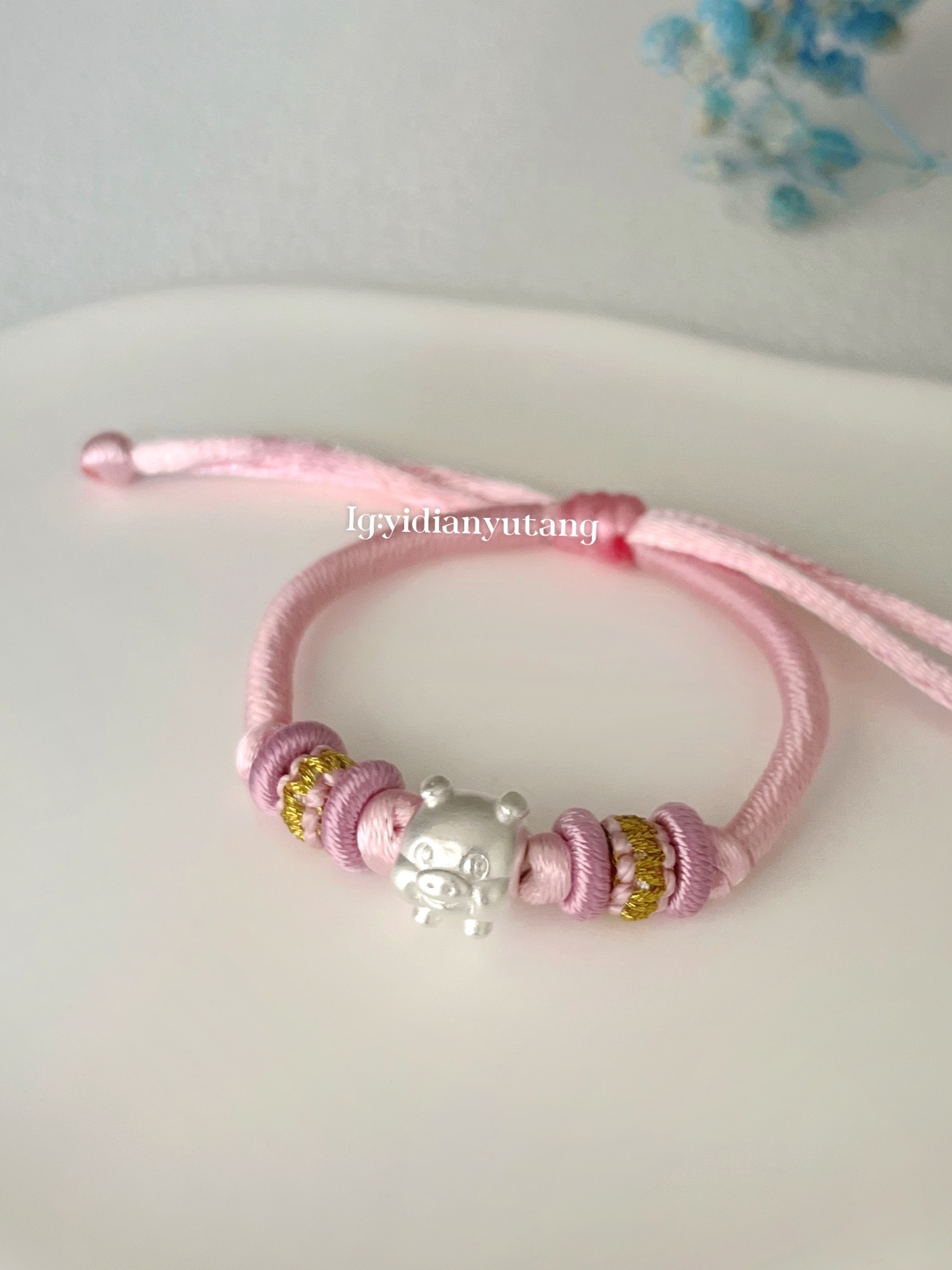 FEB958C0-B463-4C11-88E7-723C1E2DA0F1