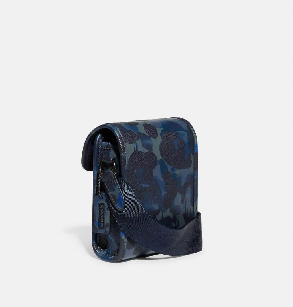 handbagbranded.com getlush outlet personalshopper usa Coach malaysia ready stock Coach Charter North South Crossbody With Hybrid Pouch With Camo Print 1