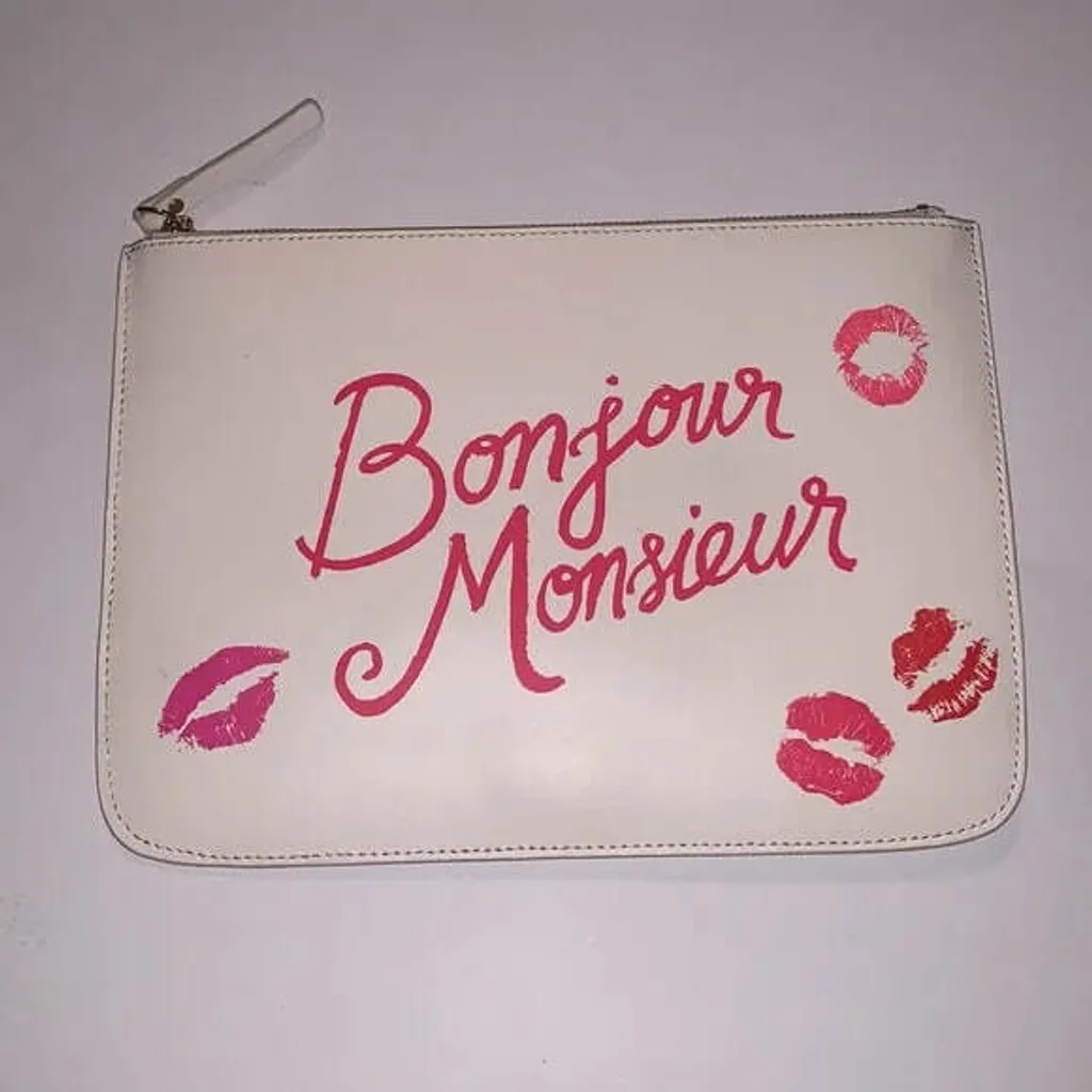 handbagbranded.com coach malaysia michael kors malaysia kate spade malaysia personalshopper tory burch malaysia Coach Fiona Zip Tote Bag In Signature Canvas With Horse And Carriage Print 1