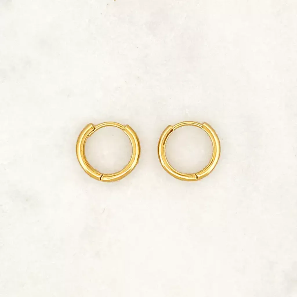 mini-fine-hoop-set-bynouck-handmade-jewelry-1_ef333b7e-df87-4894-be41-52aa836f0597_736x