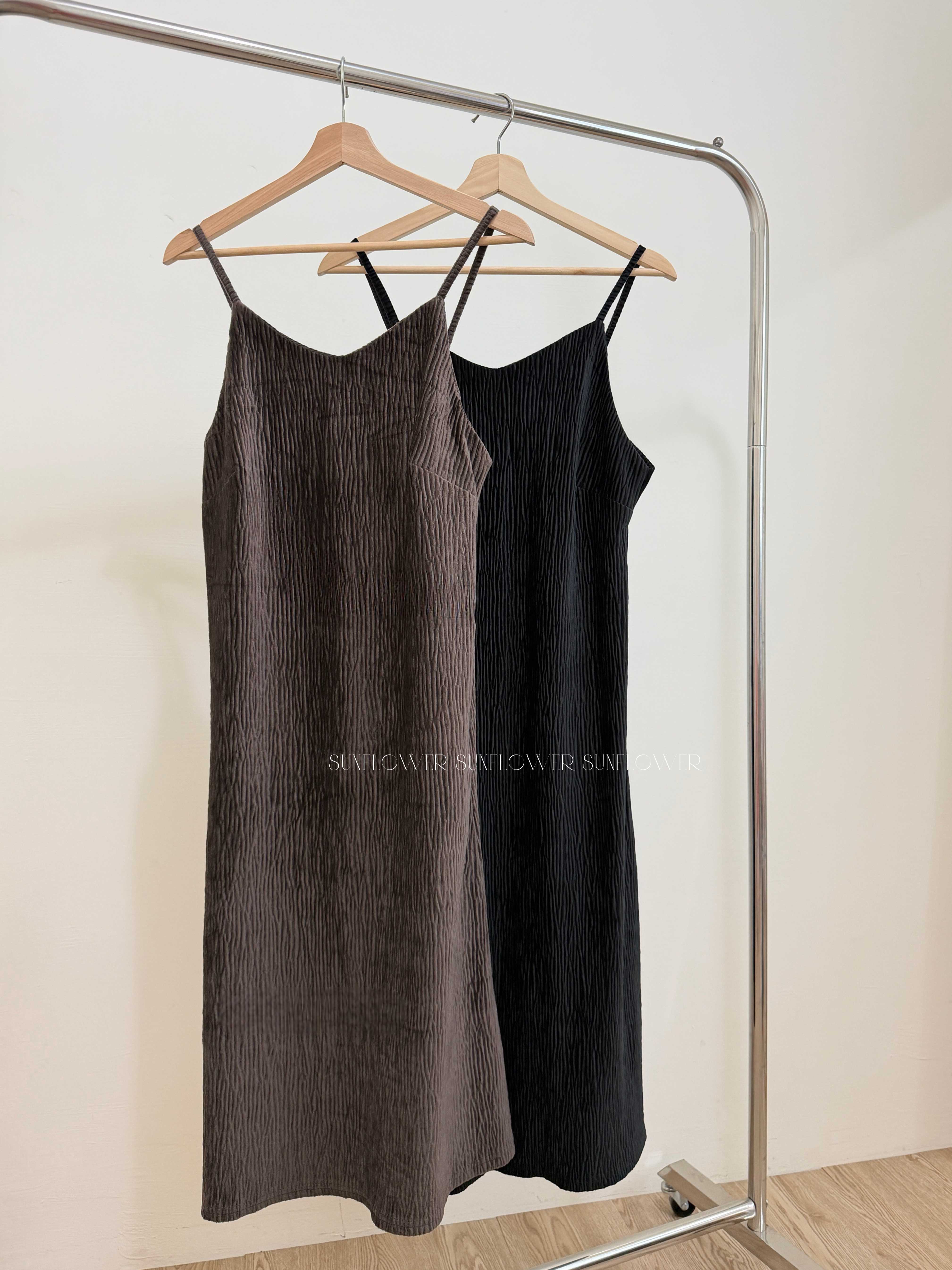 D3475E47-DAD8-42E7-B97C-7E0C0B52CEA8