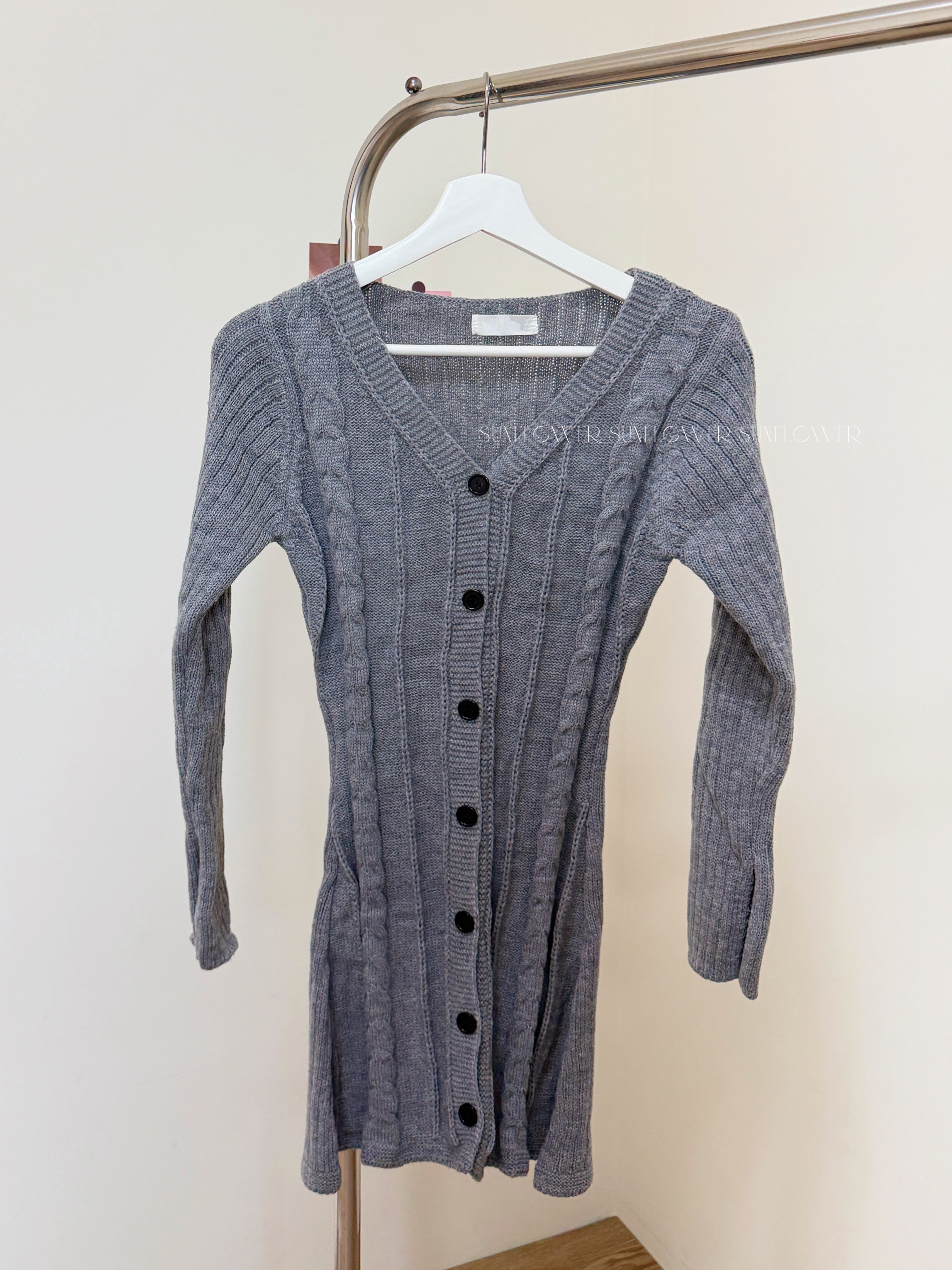 E3D4A812-F974-4A68-B900-AEE760C74011