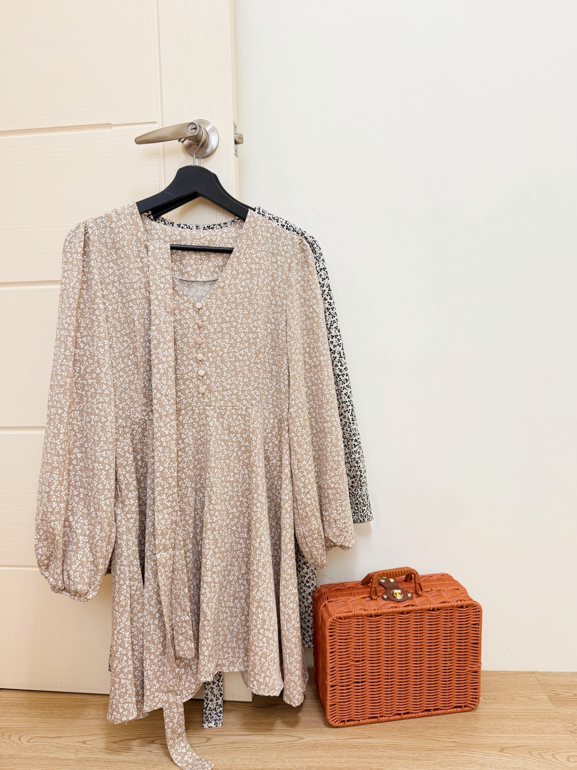 DA56624F-3F0E-4BB6-A282-0AED3D0A018B