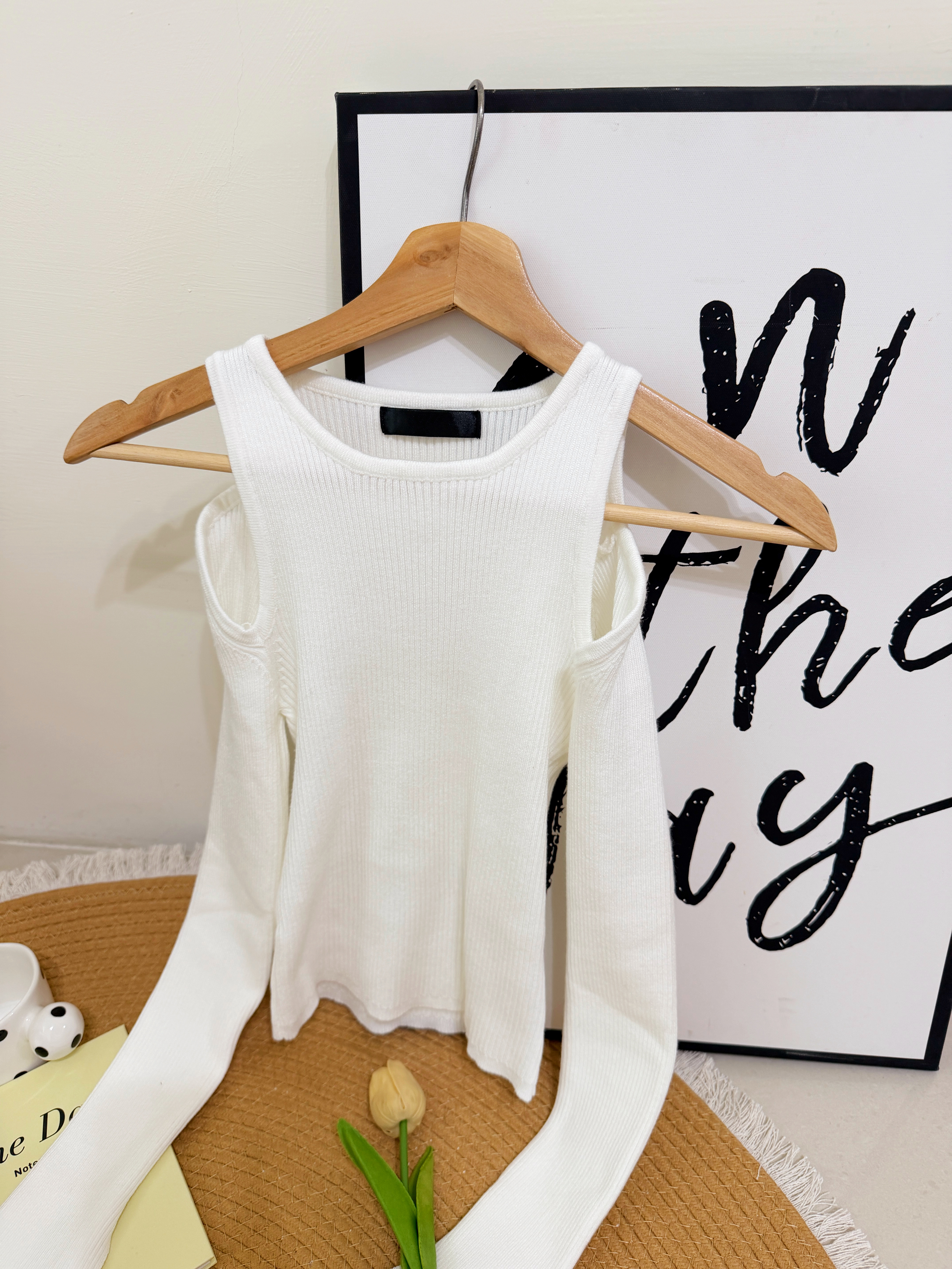 E8E49A7B-7919-43A0-9E7D-4690D037DB27