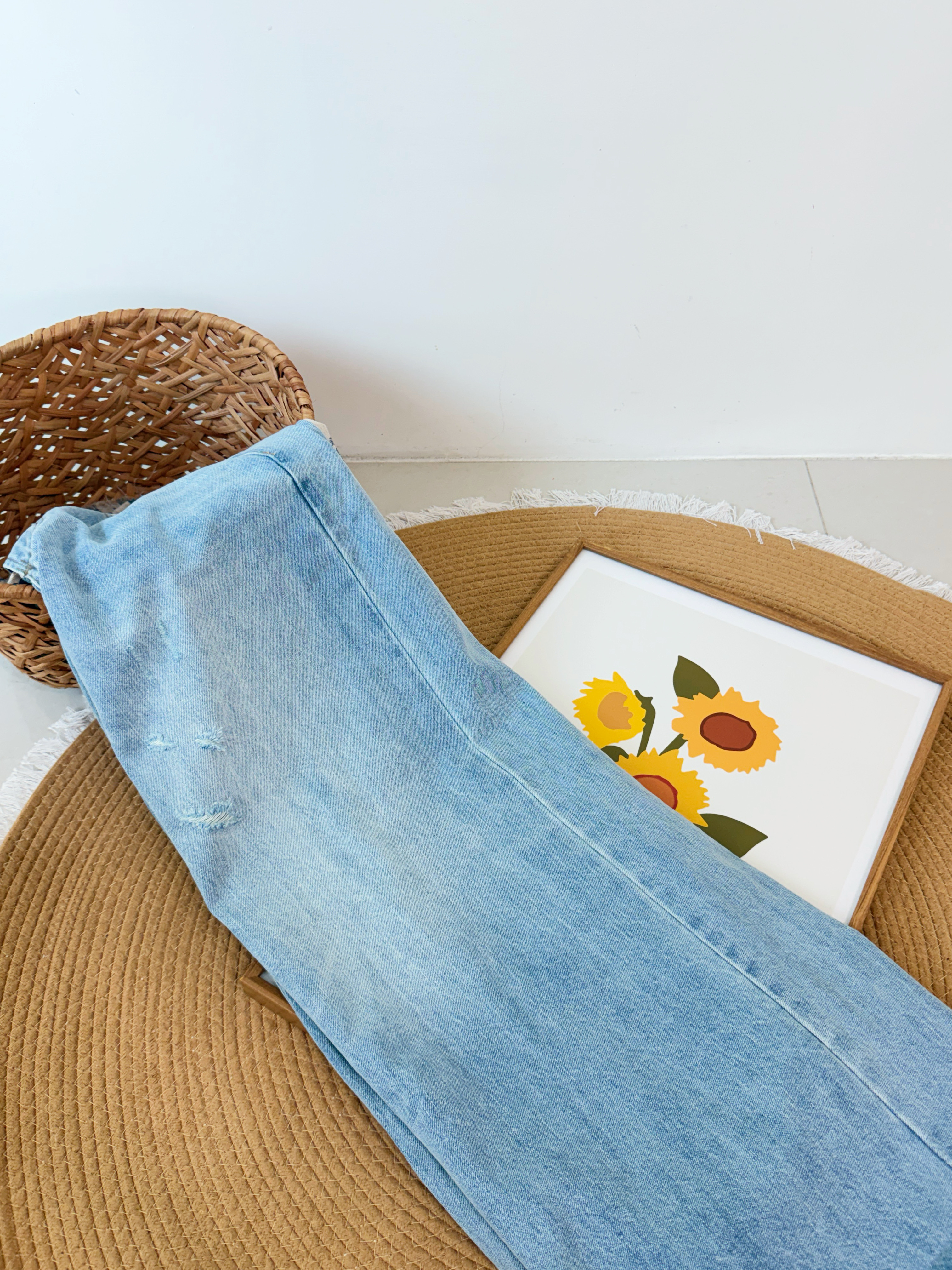 D6B8CA3F-8D13-41A5-9201-5A10196BD39B