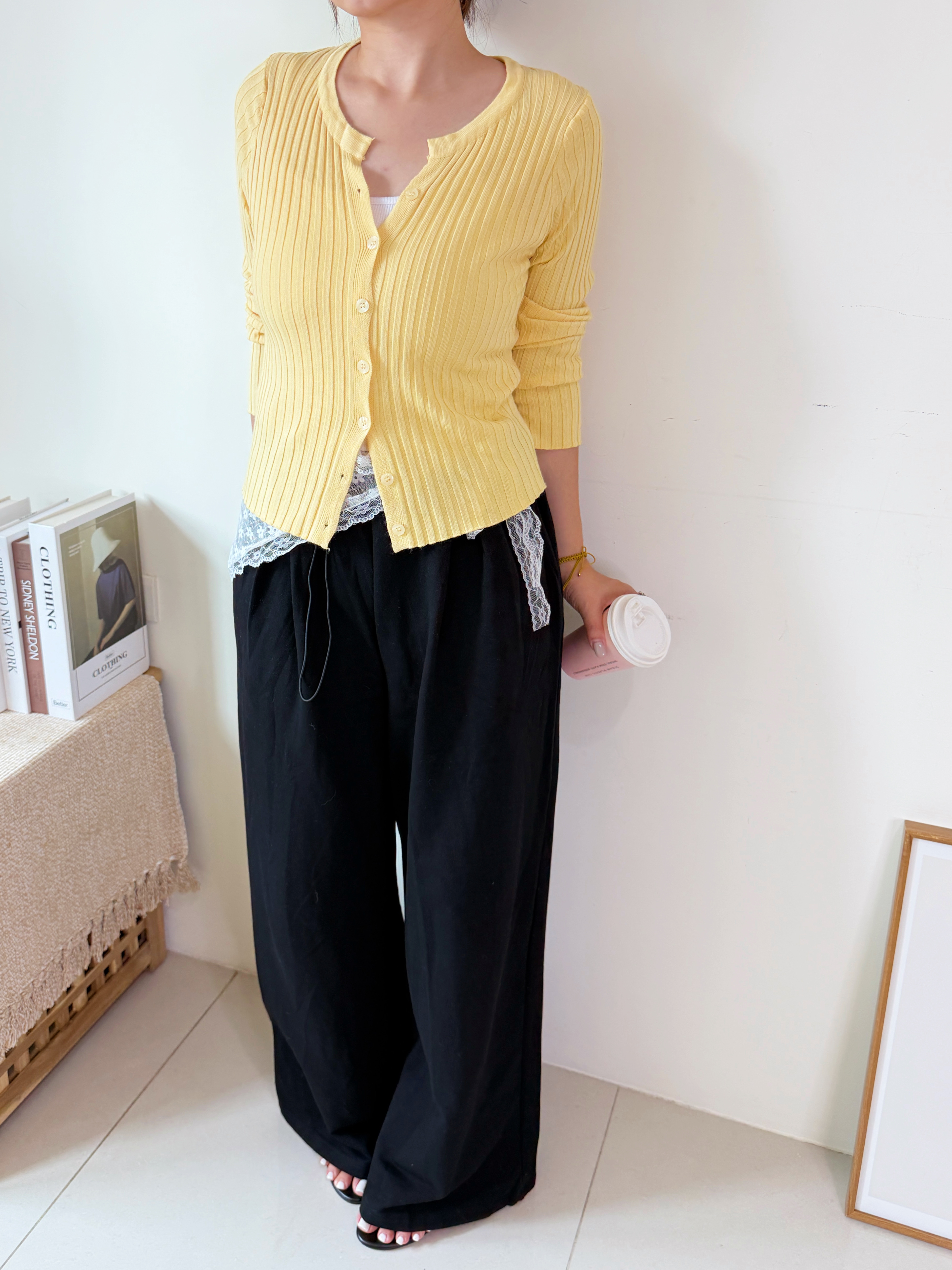 27526888-9D69-43D3-83A3-E70C0626780F