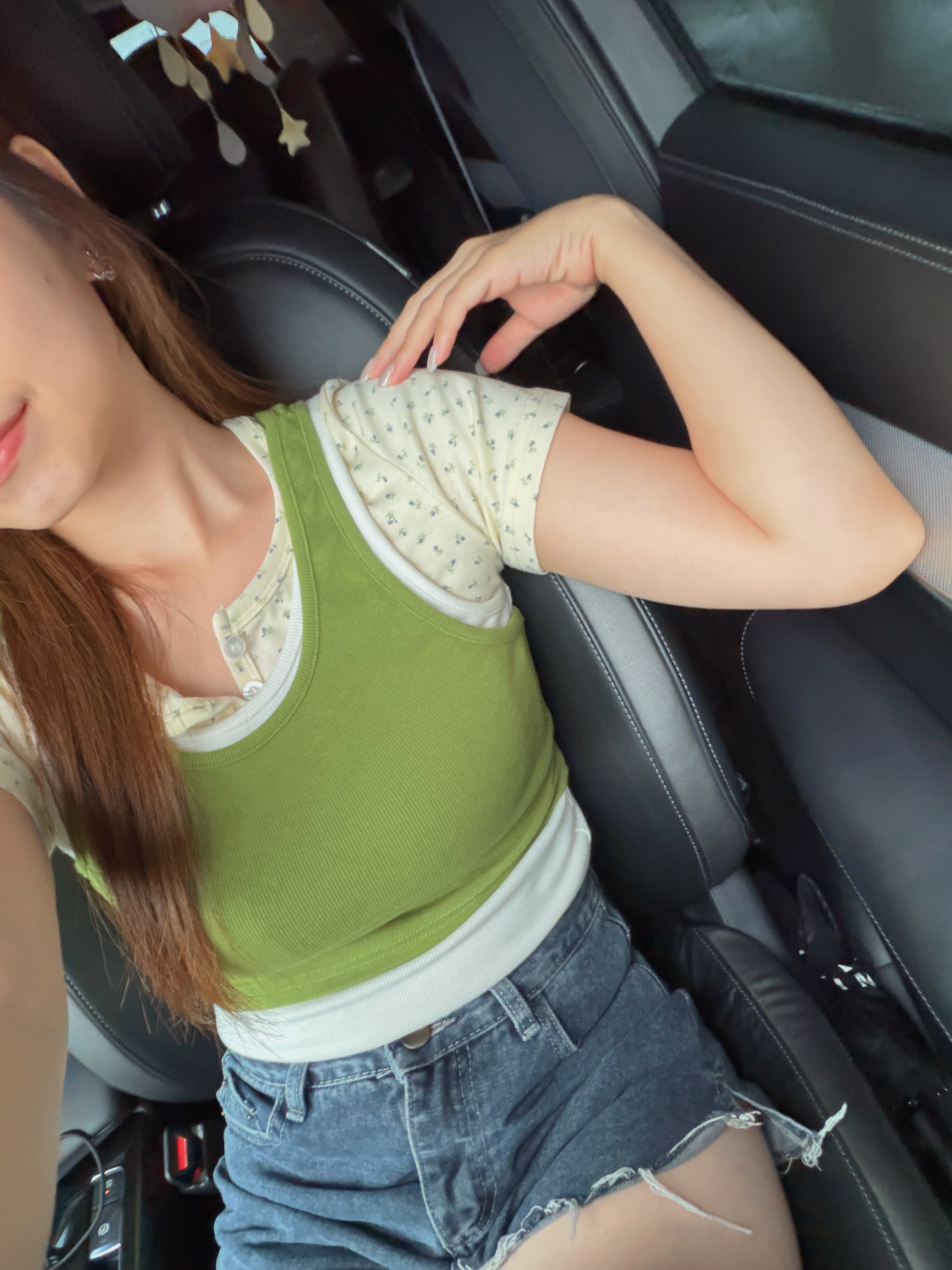 0F691A87-0CDF-44D0-BA5F-09C4B6CB5098