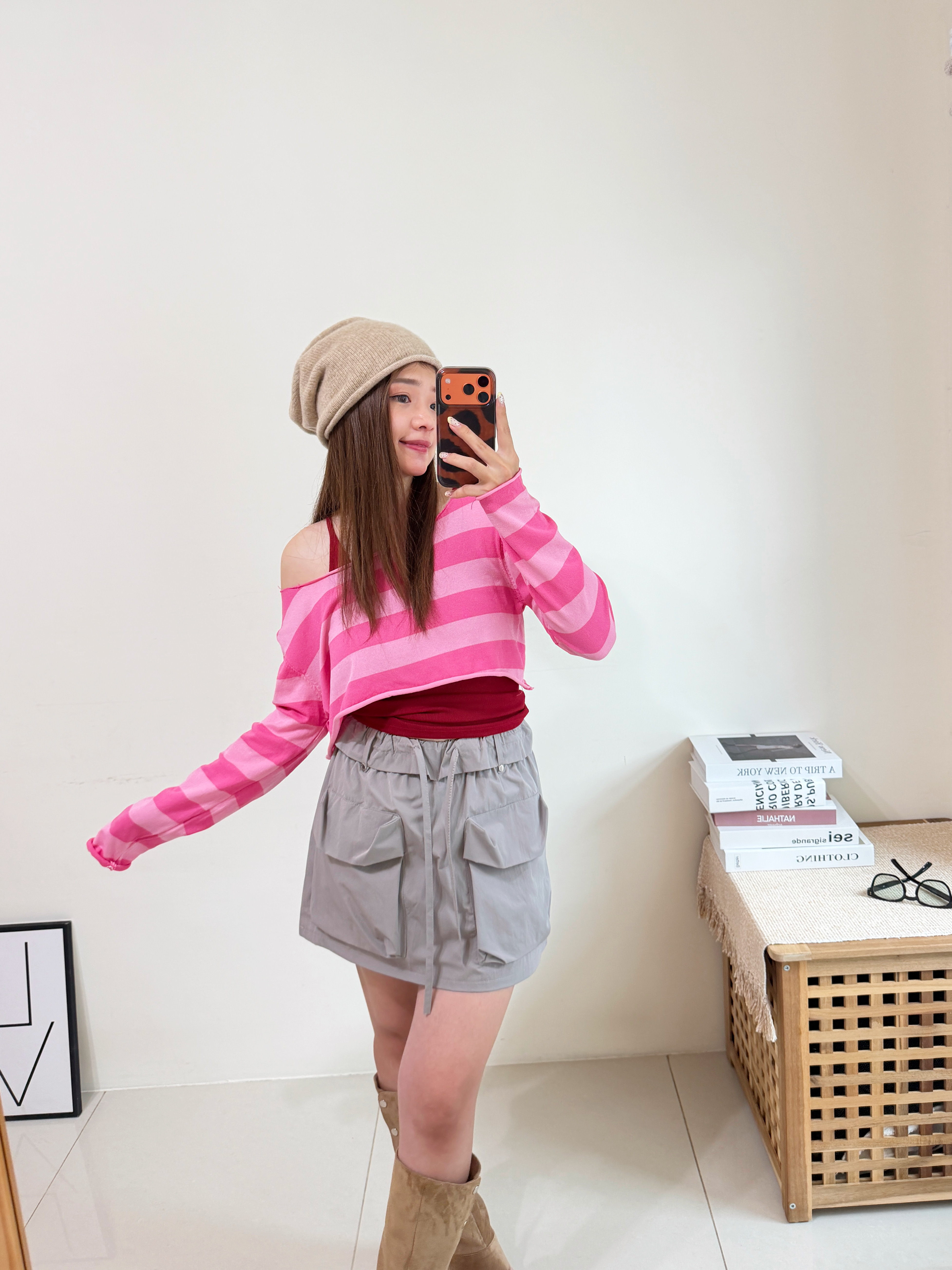 77075570-D426-4EEE-A7CE-606D9EA442E8