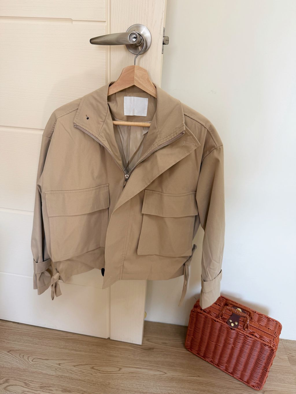 2BC0B097-5D81-40A3-9A4E-26261B03933F