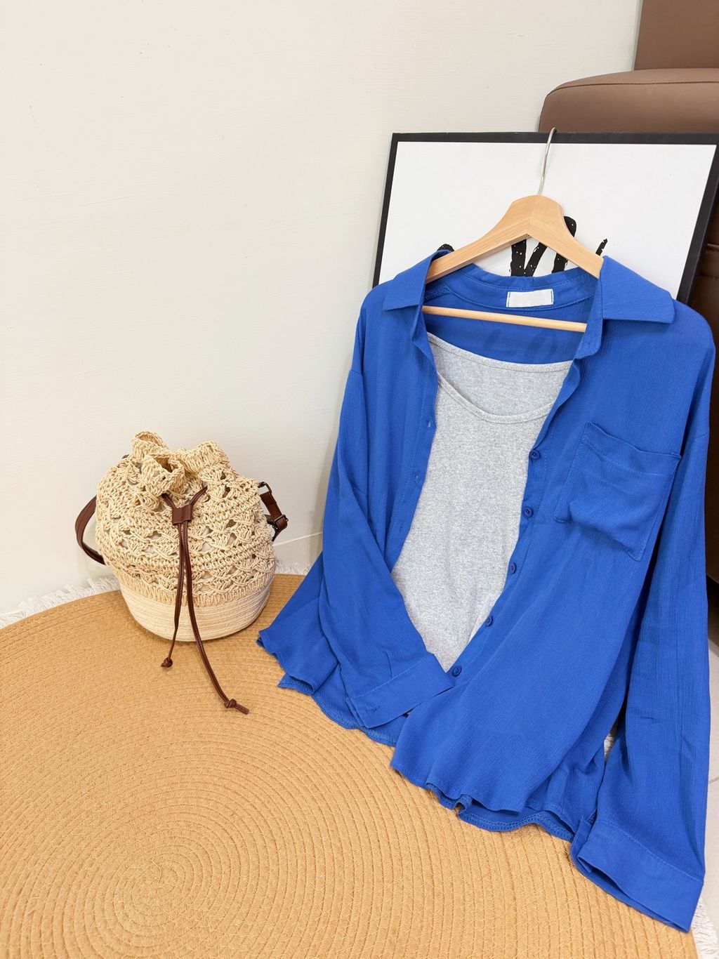 B97257BB-4C1F-4EBA-BA02-3AF61A3E144D