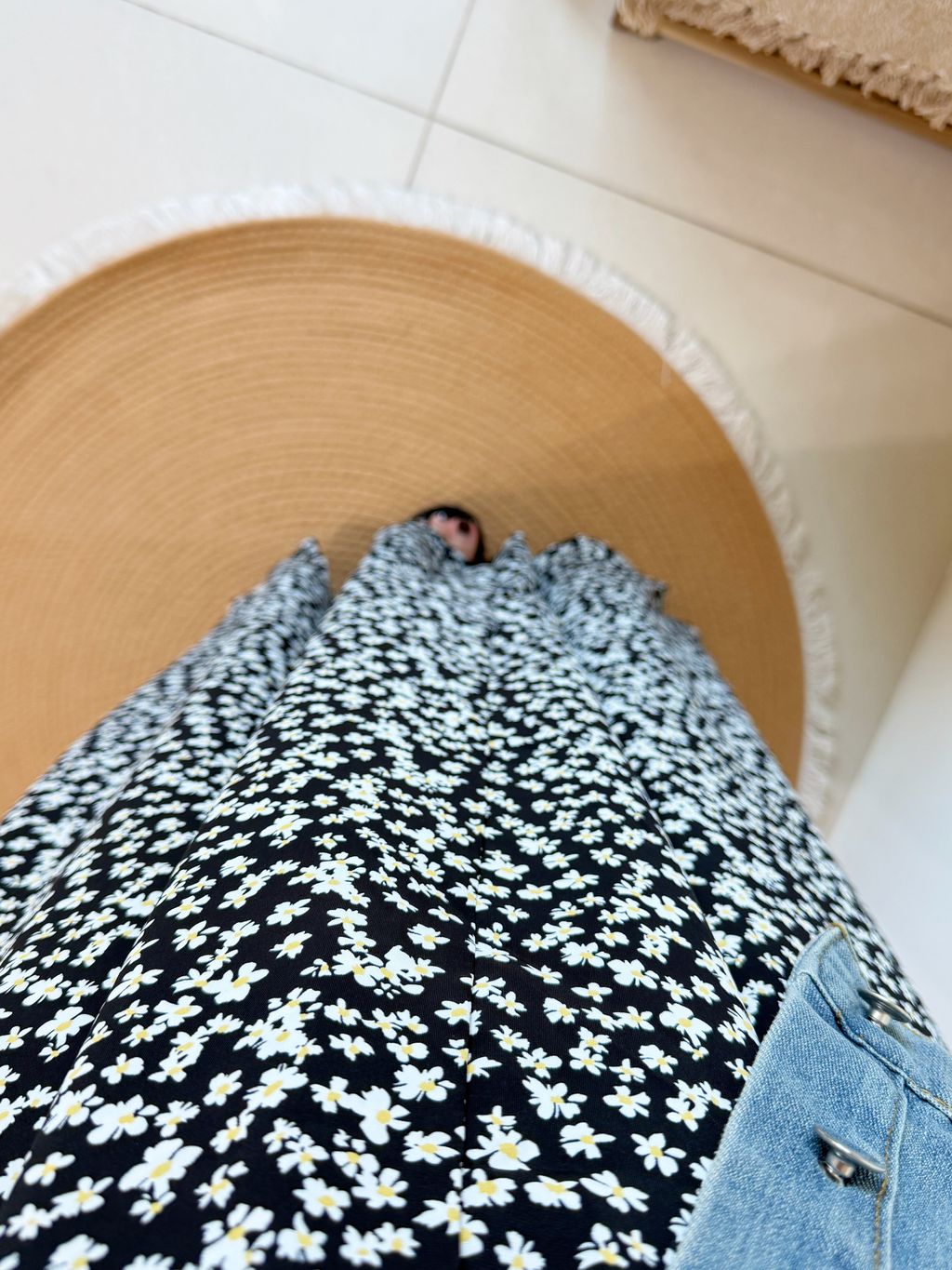 EC2E1B54-256B-462D-B1CD-46F18AEA9F82