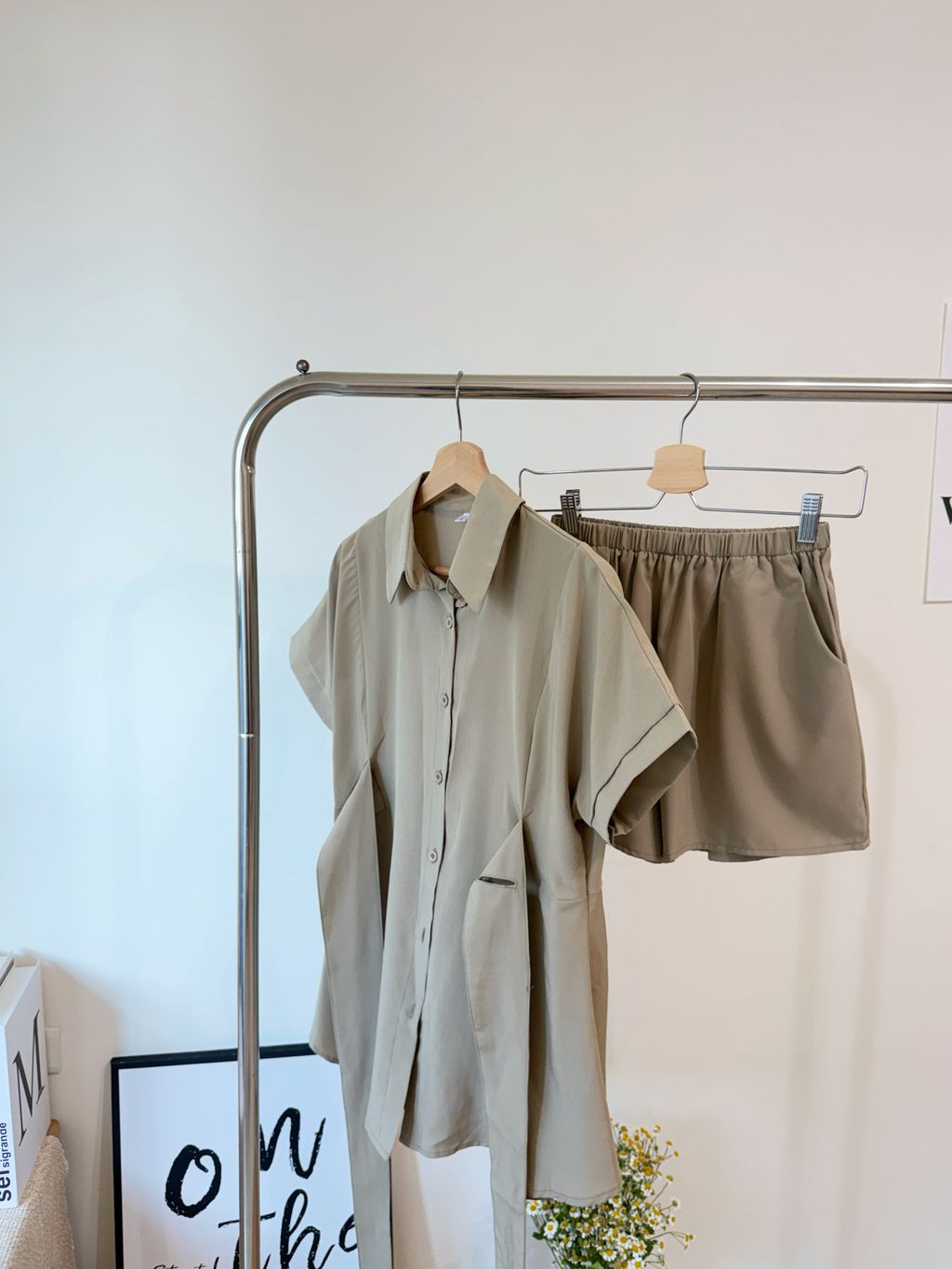 1AA643C1-3D44-4E0A-A544-32C51BDBE8AA