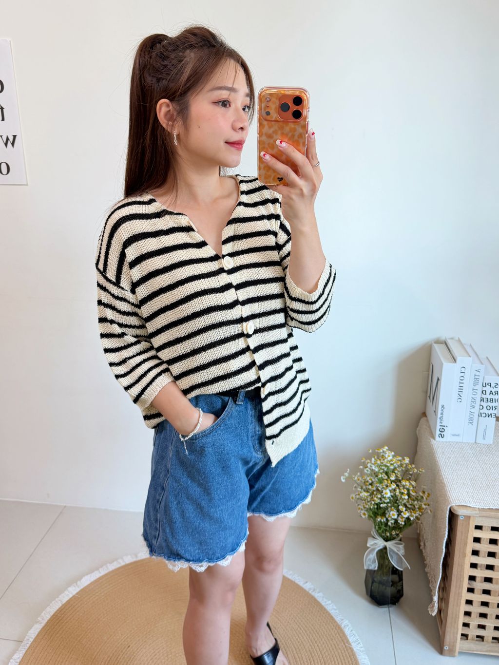 24BAE0CE-FF43-4B7A-AA72-48B975A16B6C