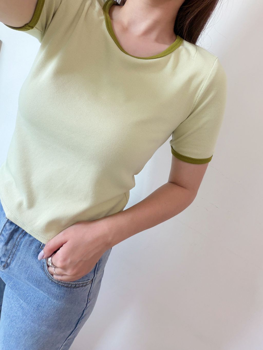 3A6823E0-1C05-43AF-AD88-FE82EC06D0D2