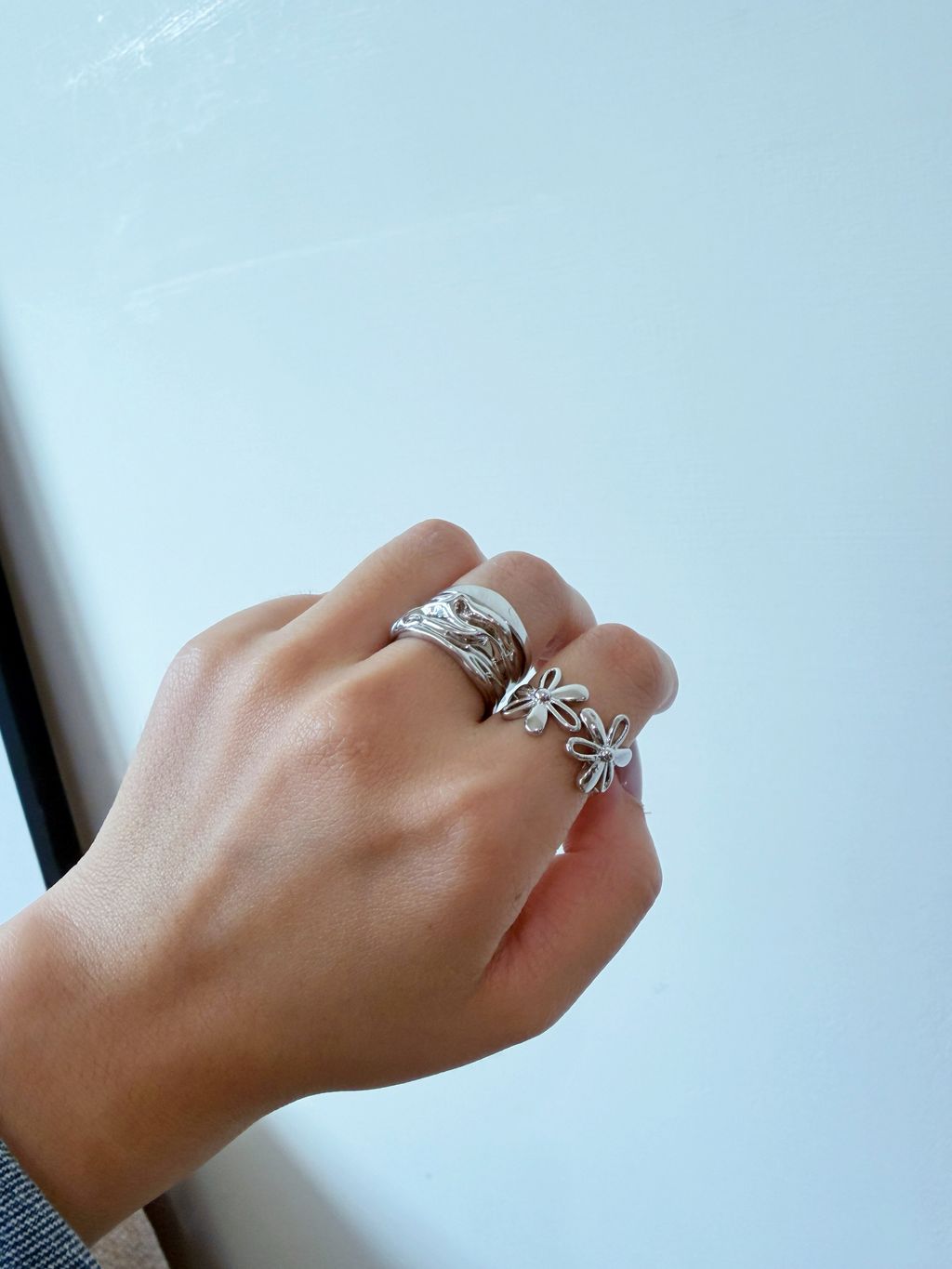 FB8E6948-0349-438B-B02B-25B2F303CB9E