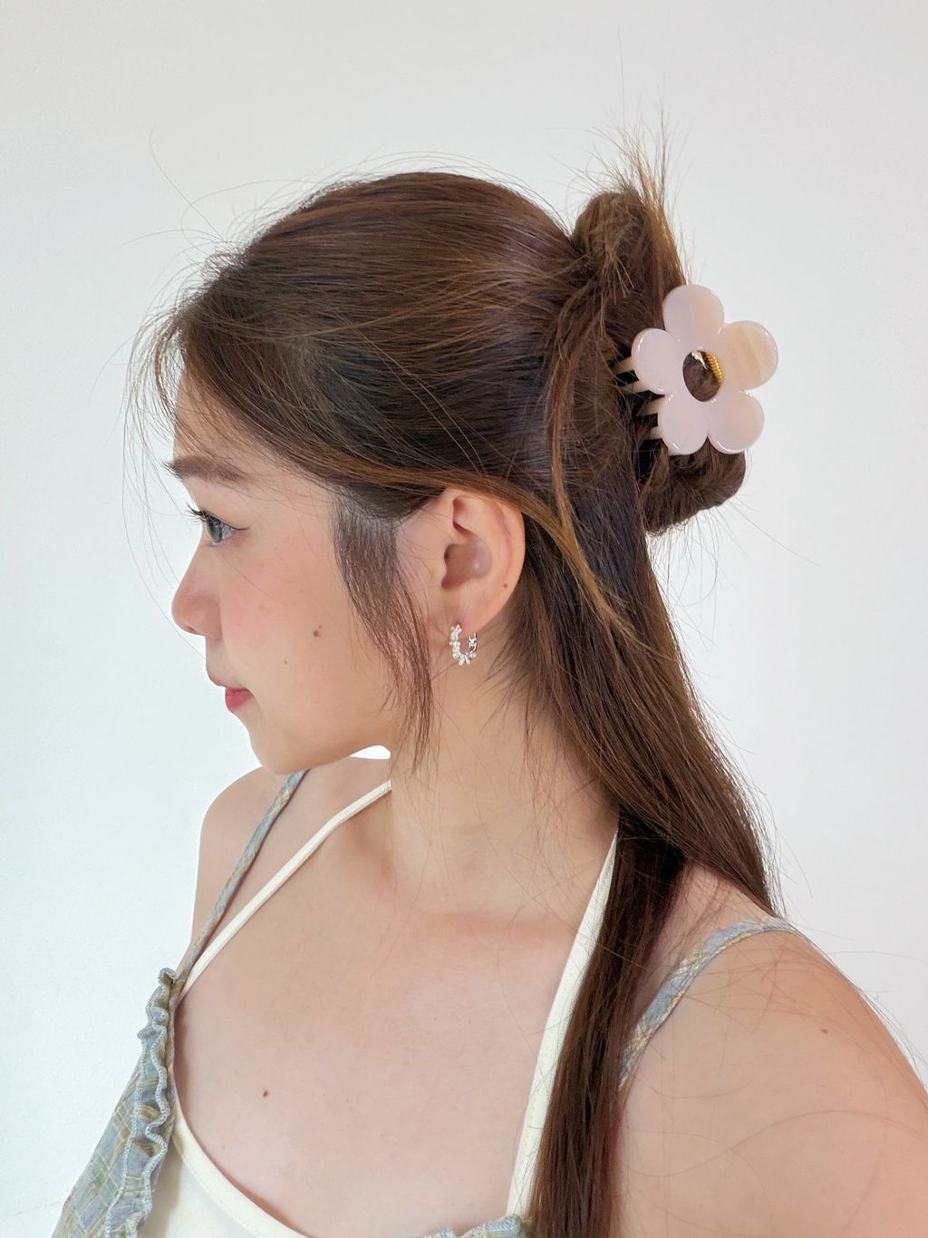 A35F4B96-8FF4-42C6-9FDB-54C46200E47D