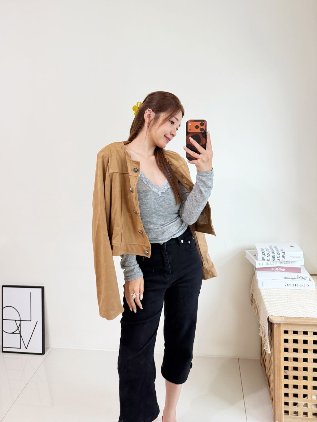 D2939EDC-A352-4D1B-98F3-6A4A508C3A36