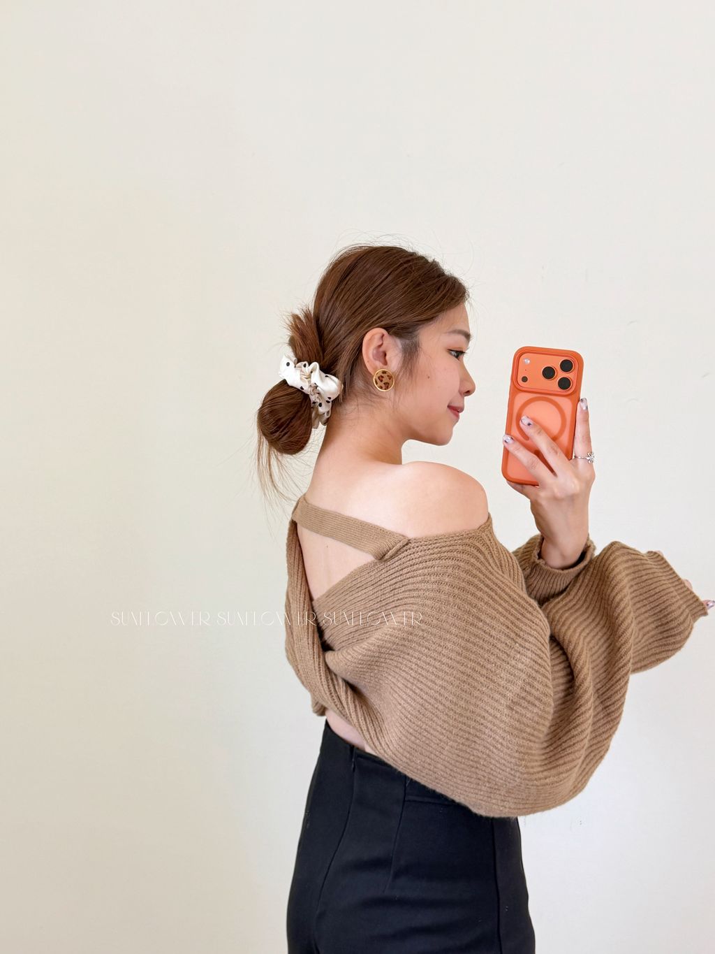 9798F1CD-8C60-4ED1-8DAA-8141E2461F23