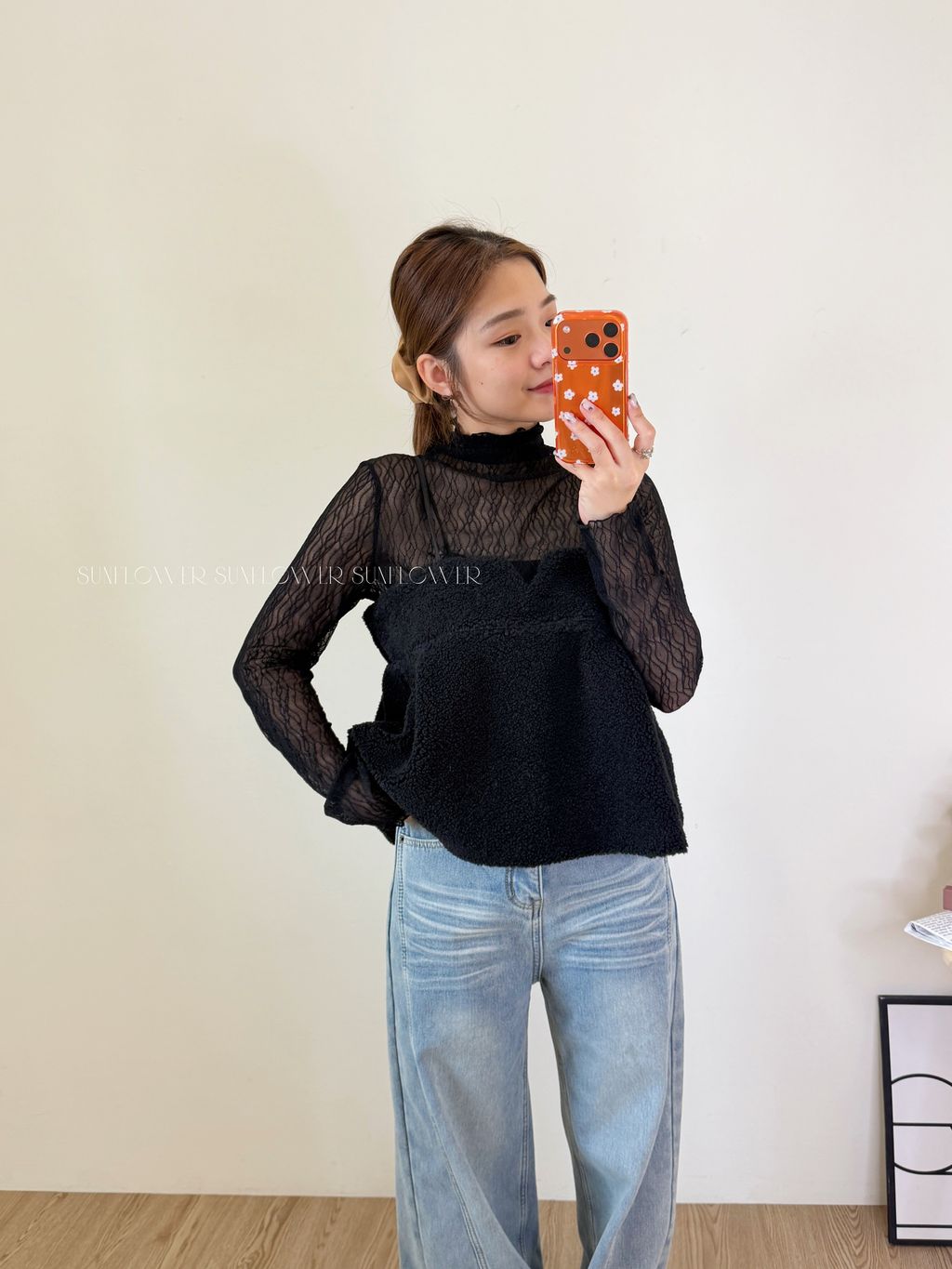 B751CD63-53D8-4110-8965-CACD6FE1FFD5