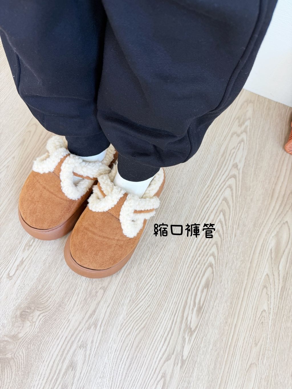 5B279943-829C-4B72-AE53-880B3776F5C0