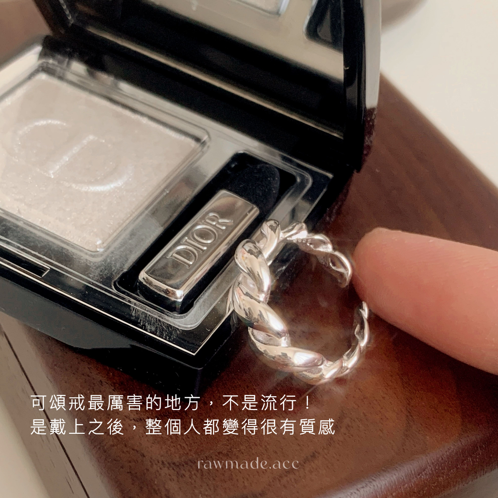 tw-11134207-820l9-mrlb1g8sqpl13b