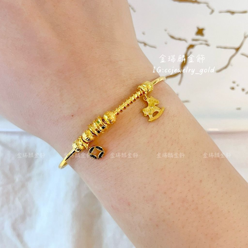 LINE_ALBUM_💻311手環① 13個_260318_24