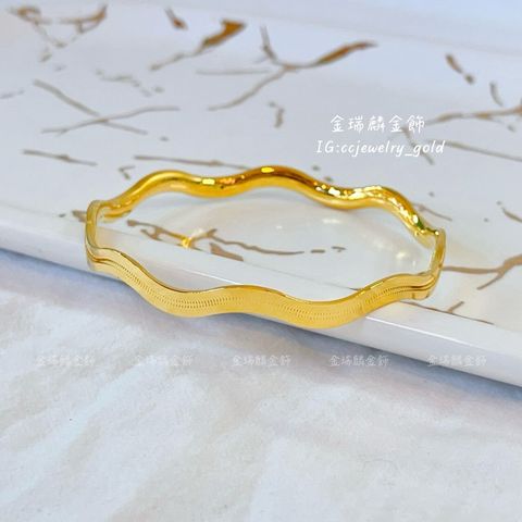 LINE_ALBUM_💻311手環②12個_260408_12