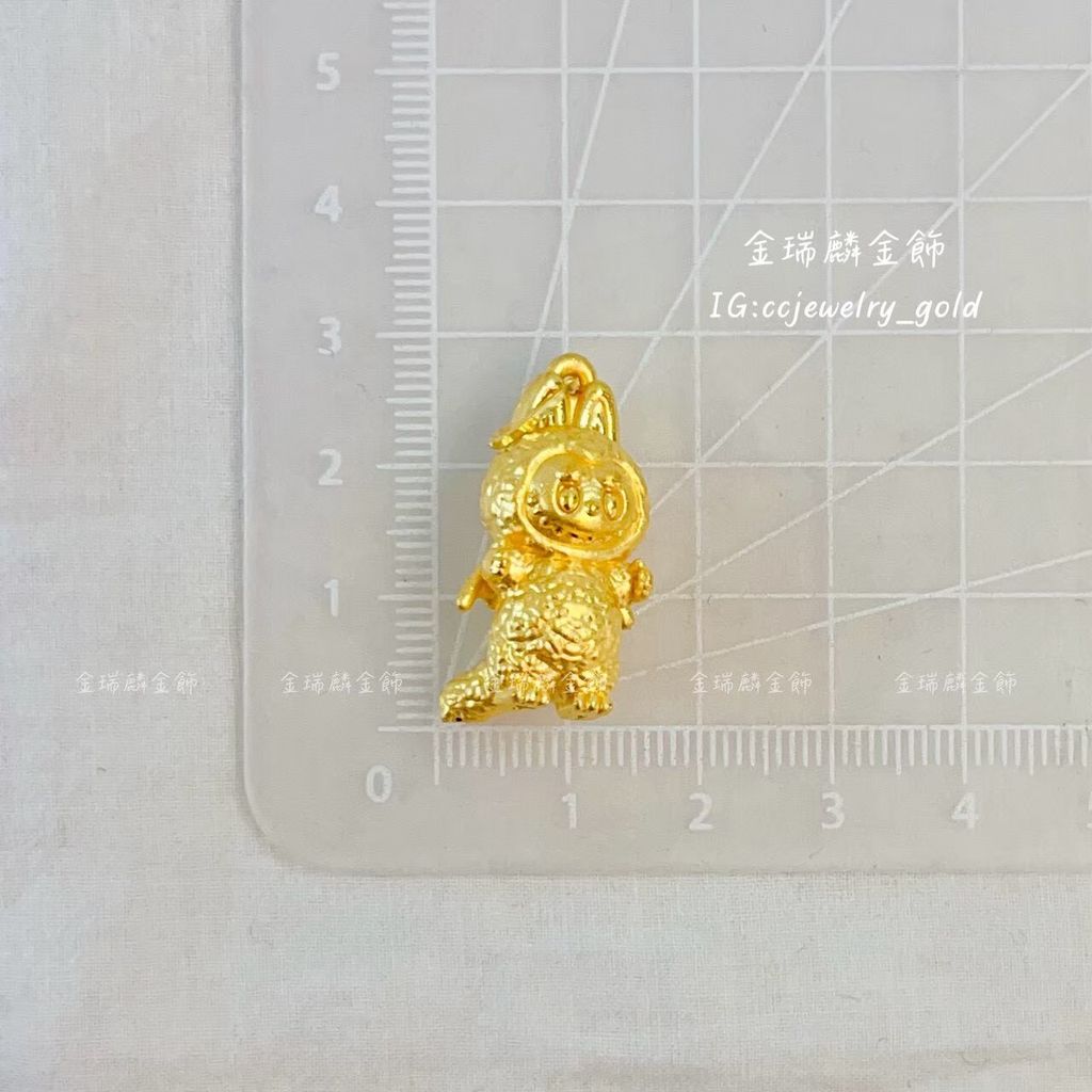 LINE_ALBUM_💻52墜子穿孔 10個_260607_2