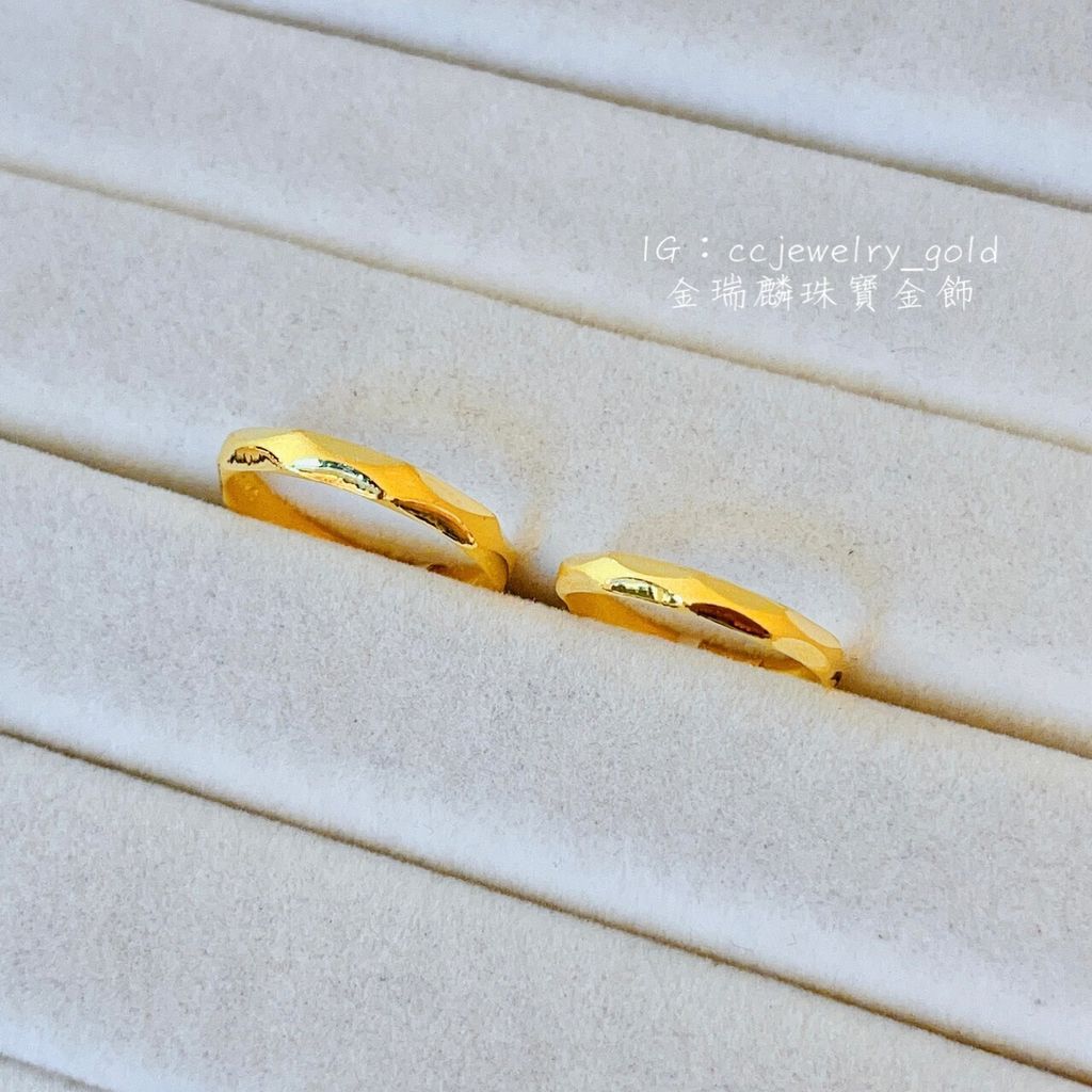 53580047