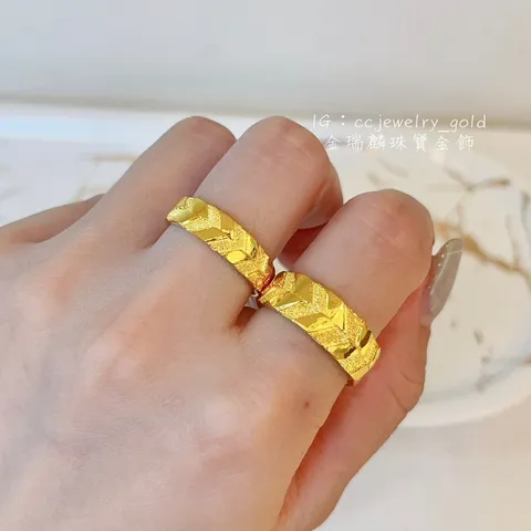 56235734