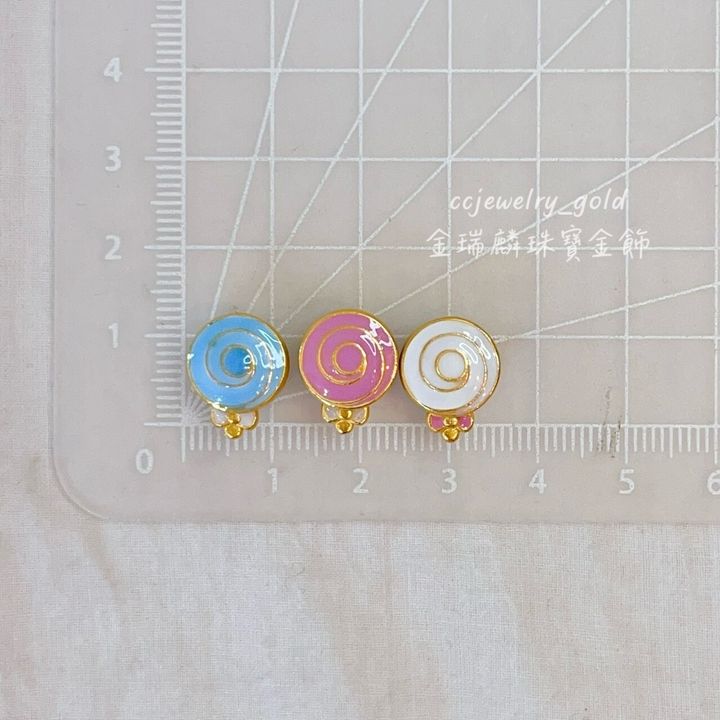 LINE_ALBUM_💻515穿孔④ 6個_240519_2