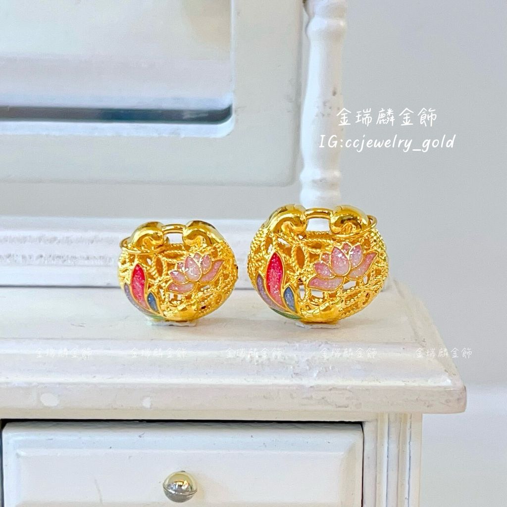 LINE_ALBUM_💻1024墜子③10個_251026_7