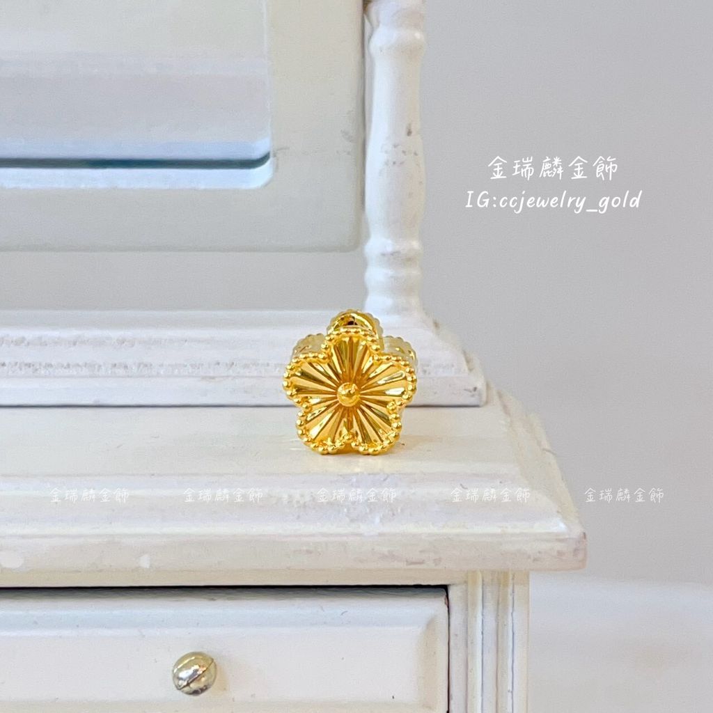 LINE_ALBUM_💻1130 墜子穿孔 10個①_251130_7