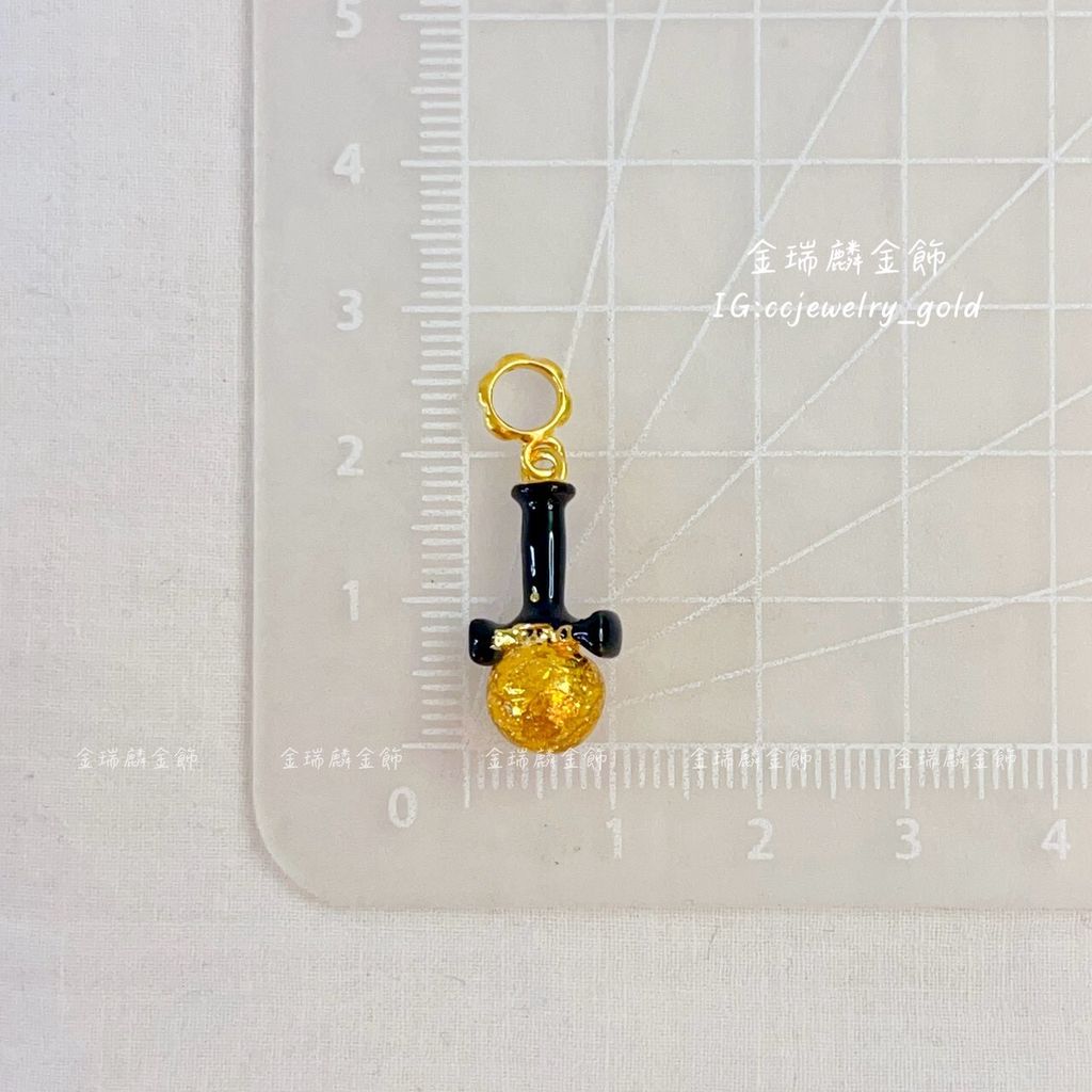 LINE_ALBUM_💻1130 墜子穿孔 10個①_251130_28