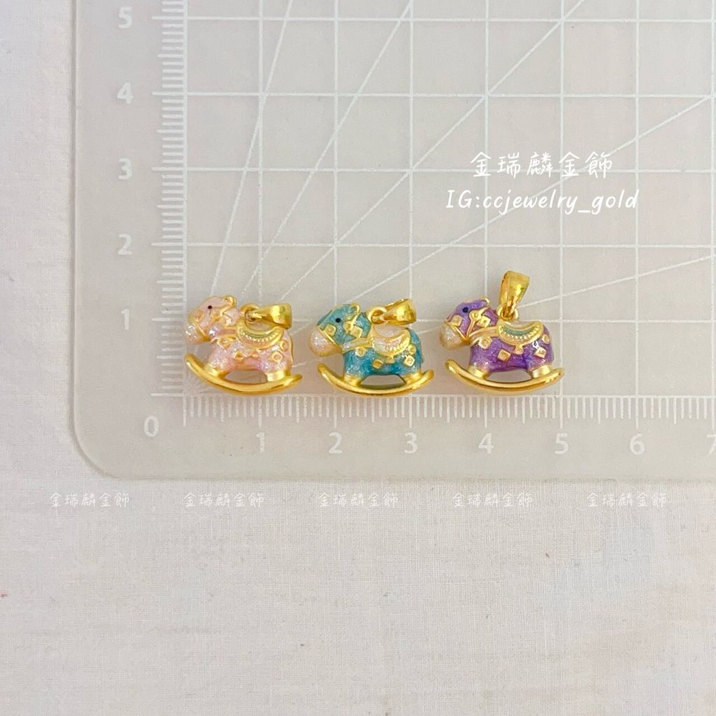 LINE_ALBUM_💻1130墜子穿孔② 10個_251130_3